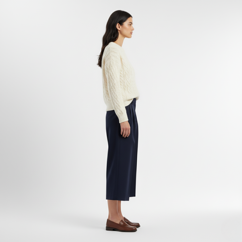 Women's Relaxed Cable-Knit Sweater